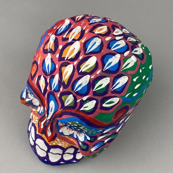 Folk Art Mexico Handmade Painted Paper Mache Skull - Picture 6 of 6